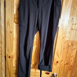 REI womens black stretch roll up pants